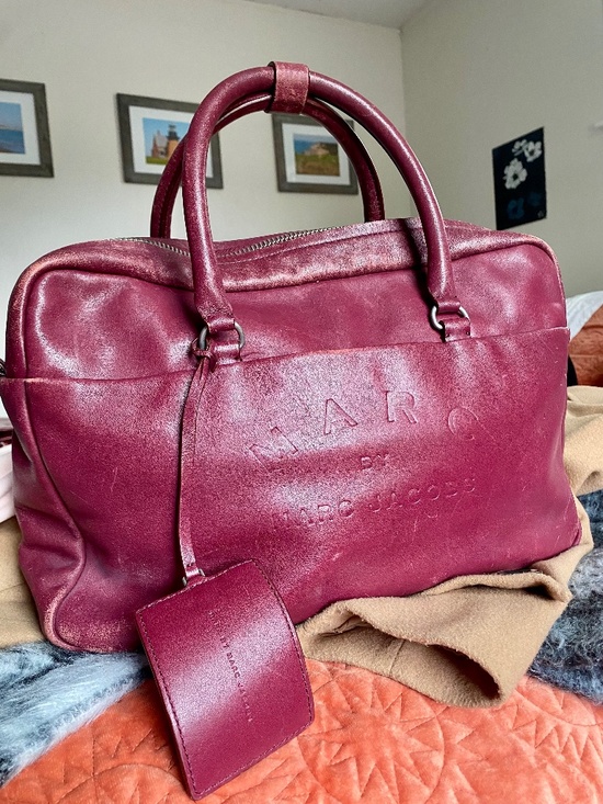 Marc Jacobs Handbags - Vintage Marc Jacobs Leather Duffle Satchel Bag